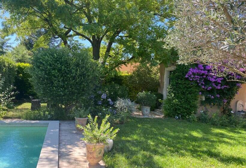 Bed and Breakfast La Paradoune 3