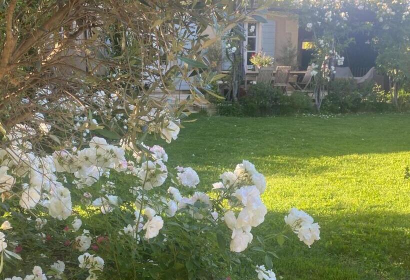 Bed and Breakfast La Paradoune 3