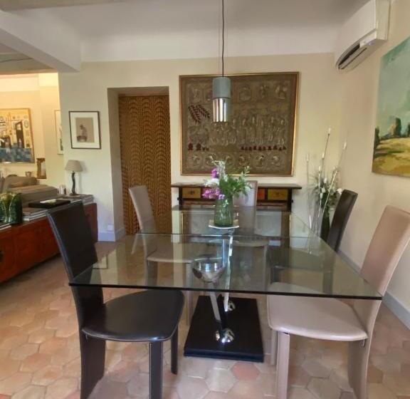 Bed and Breakfast La Paradoune 3