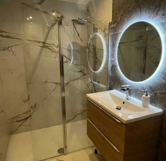 Hotelli Bulle Evasion