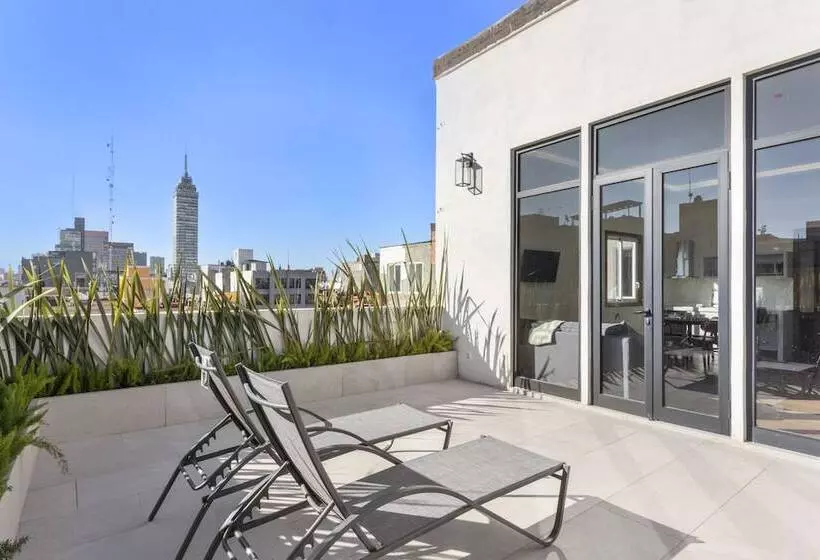 هتل Casa Herrmann Suites