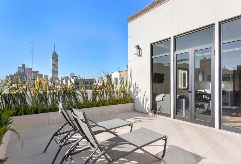 هتل Casa Herrmann Suites