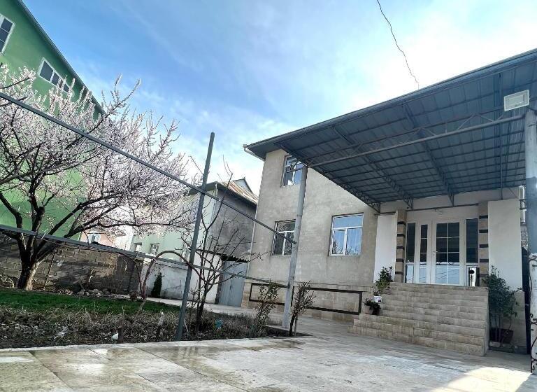 هتل کپسول Abs Guest House Osh