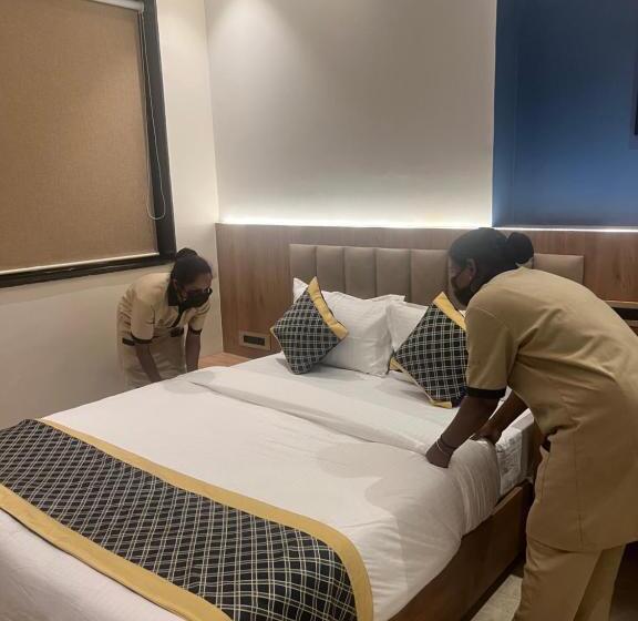 Hotel Metropolis Business