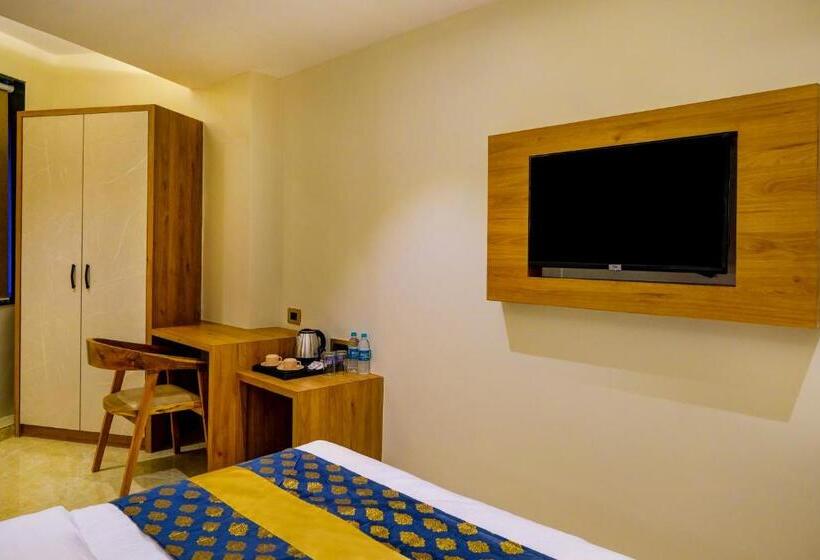 Hotel Metropolis Business