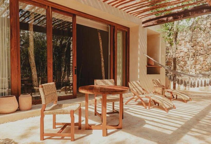 ホテル Oriundo Luxury Nature Villas