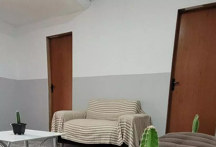 ホテル Pousada Primeiro Sol