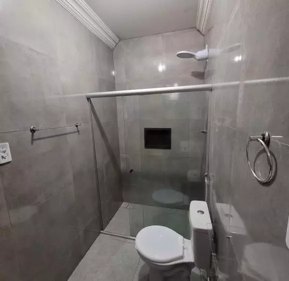 ホテル Pousada Primeiro Sol