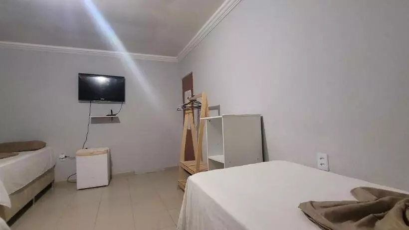 ホテル Pousada Primeiro Sol