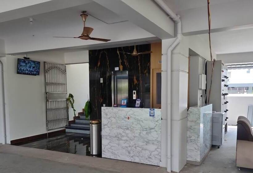 호텔 Pph Living Kvr Residency