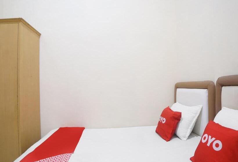 酒店 Spot On 91977 Kost Ketapang Syariah