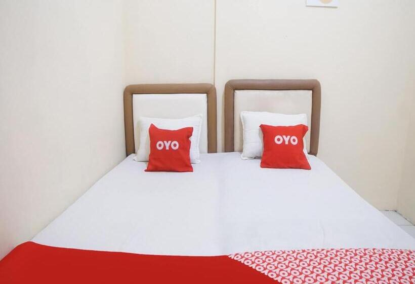 酒店 Spot On 91977 Kost Ketapang Syariah