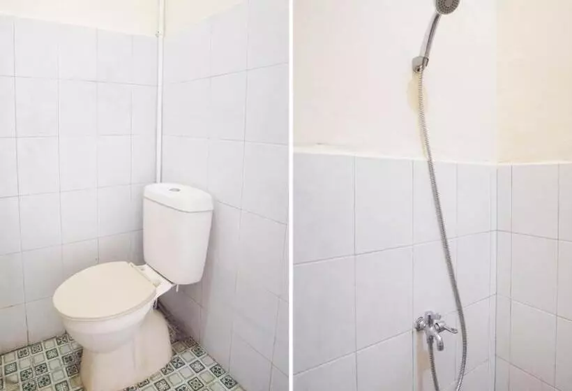 ホテル Spot On 91977 Kost Ketapang Syariah