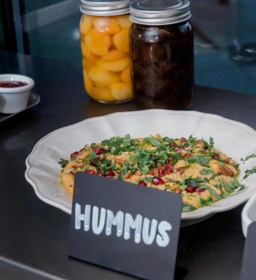 Latroupe Prado Hostel