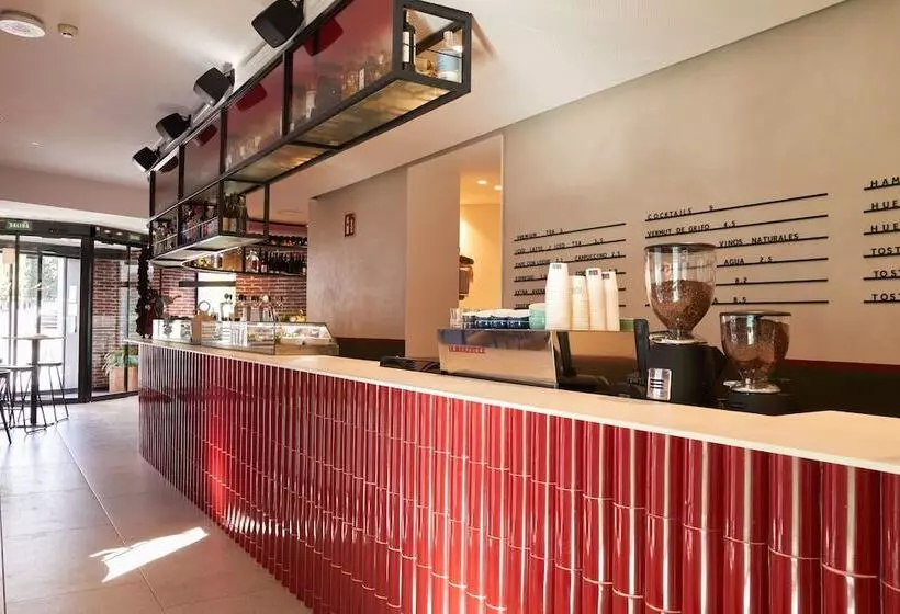 Latroupe Prado Hostel