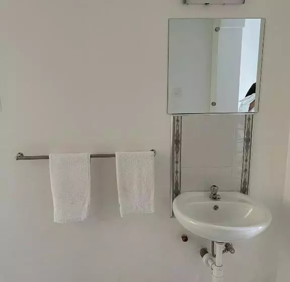 Milalana Guest Hotel & Residences