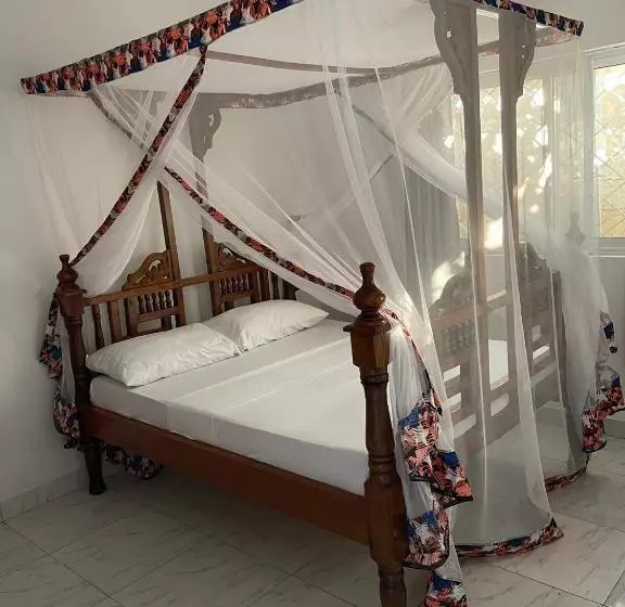 Milalana Guest Hotel & Residences