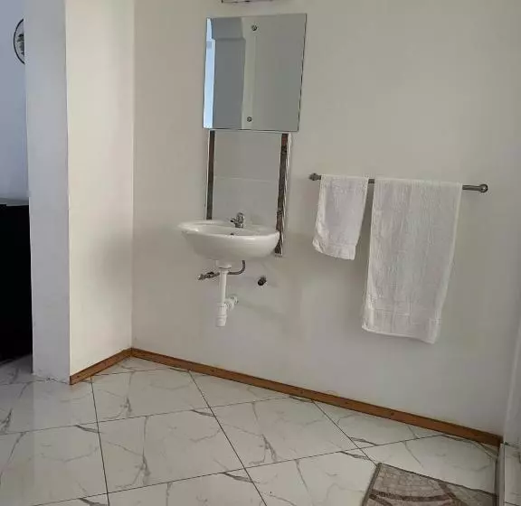 Milalana Guest Hotel & Residences