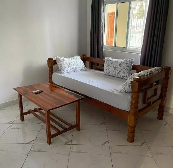 Milalana Guest Hotel & Residences