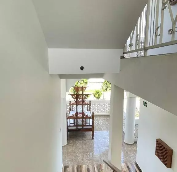 Milalana Guest Hotel & Residences