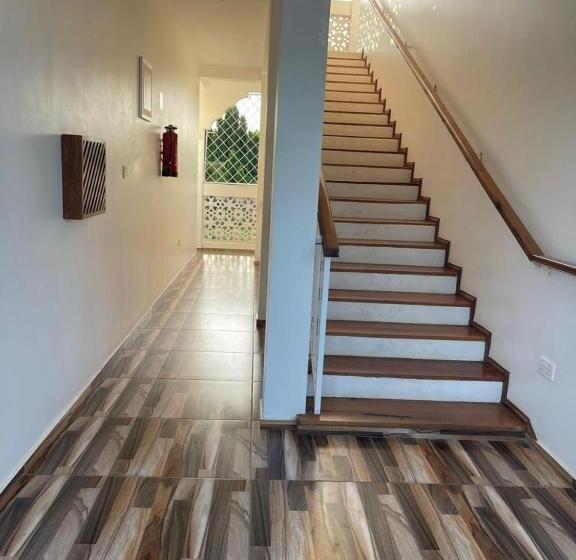 Milalana Guest Hotel & Residences