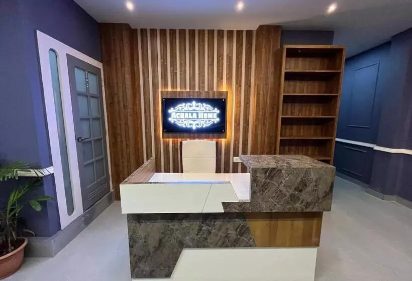 ペンション Achala Home