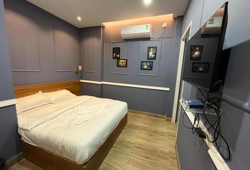 پانسیون Achala Home