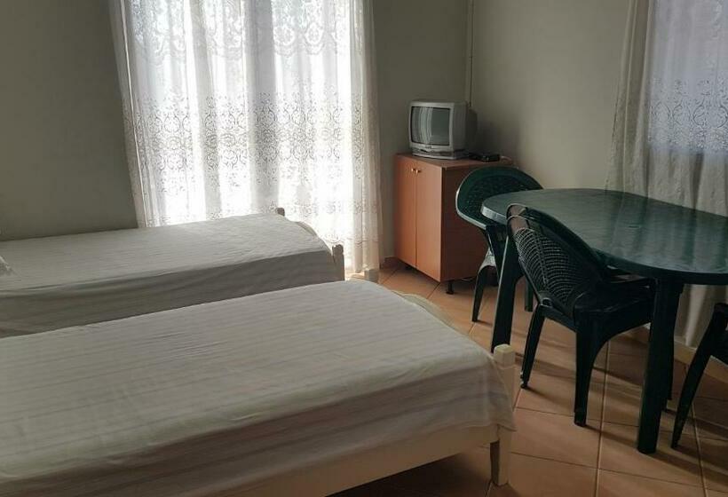 Pensione Aralis Rooms