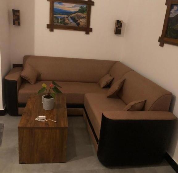 Pensionat Eagle View Villa