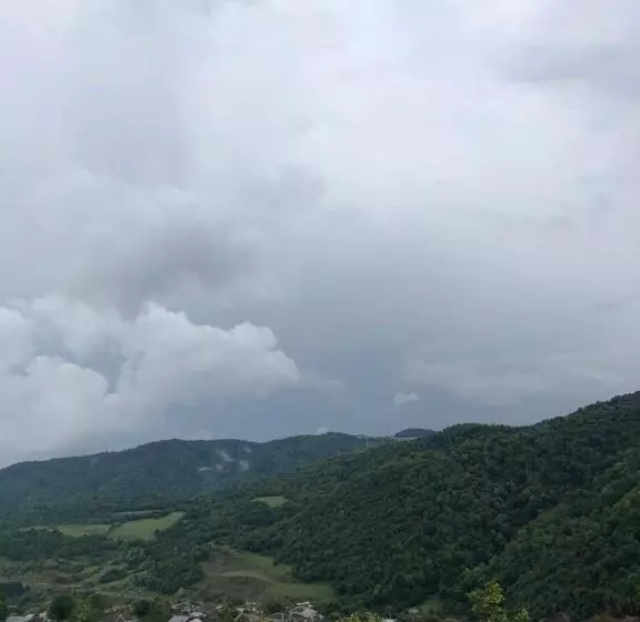 ペンション Guest House In Dilijan Haghartsin