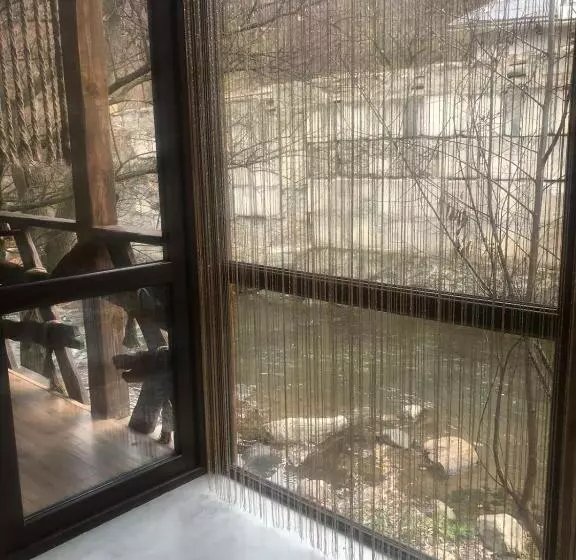 ペンション Guest House In Dilijan Haghartsin