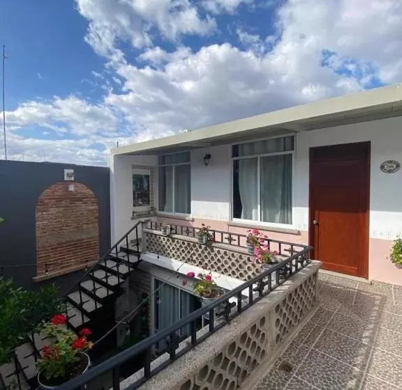 ペンション Los Abuelos Hostal Huajuapan