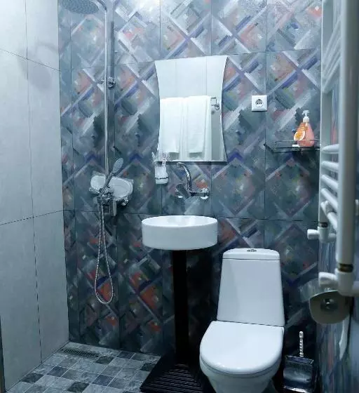 پانسیون Onoyi Tun Guest House