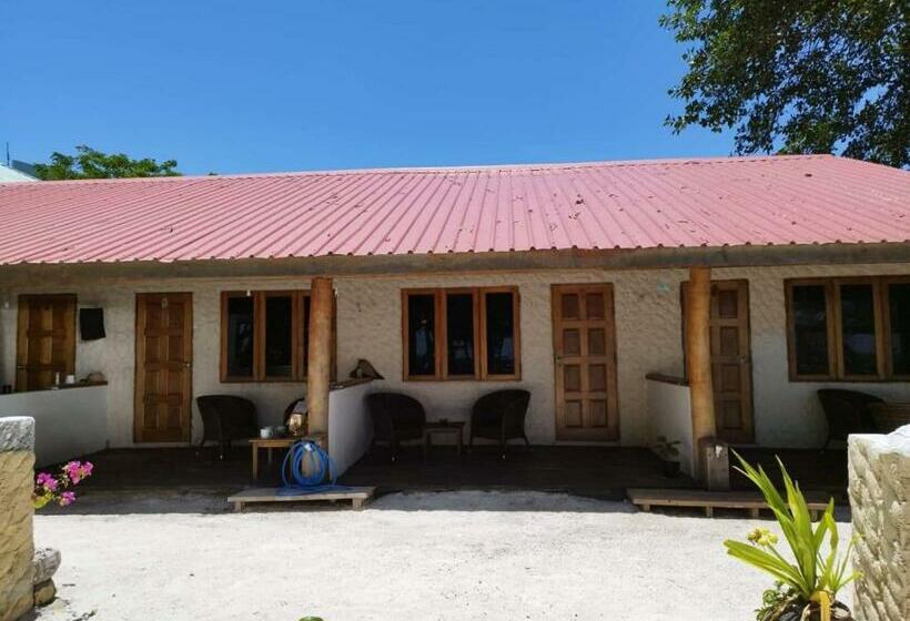 Pensió Reethi Villa Vaavu Thinadhoo