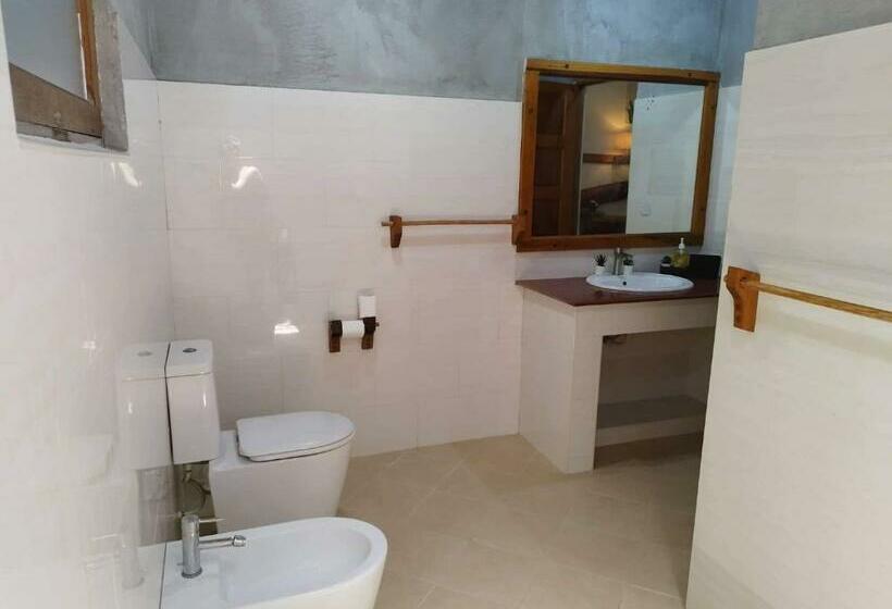 Pensió Reethi Villa Vaavu Thinadhoo