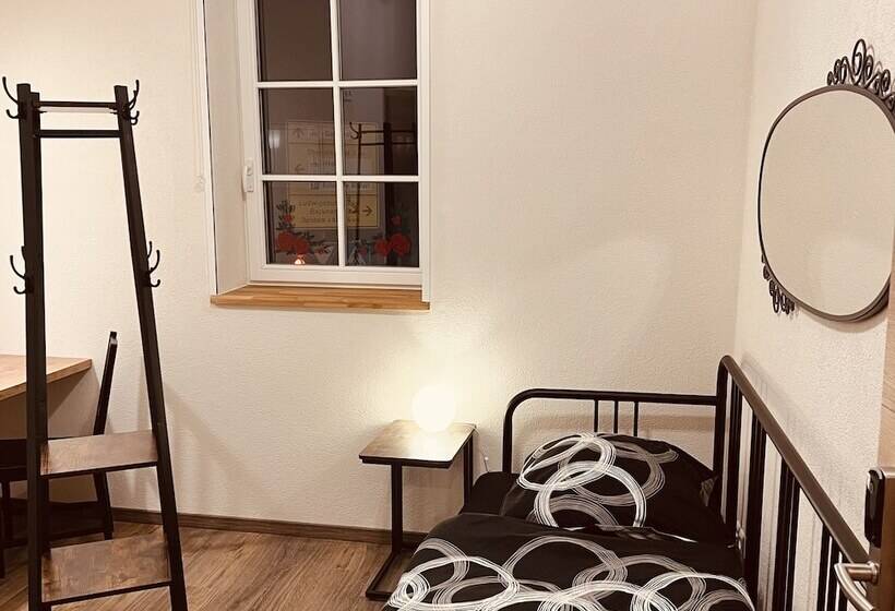 膳宿费 Rose Boardinghouse 24h 7d Self Check In Automat Volldigitalisiert Vollautomatisch