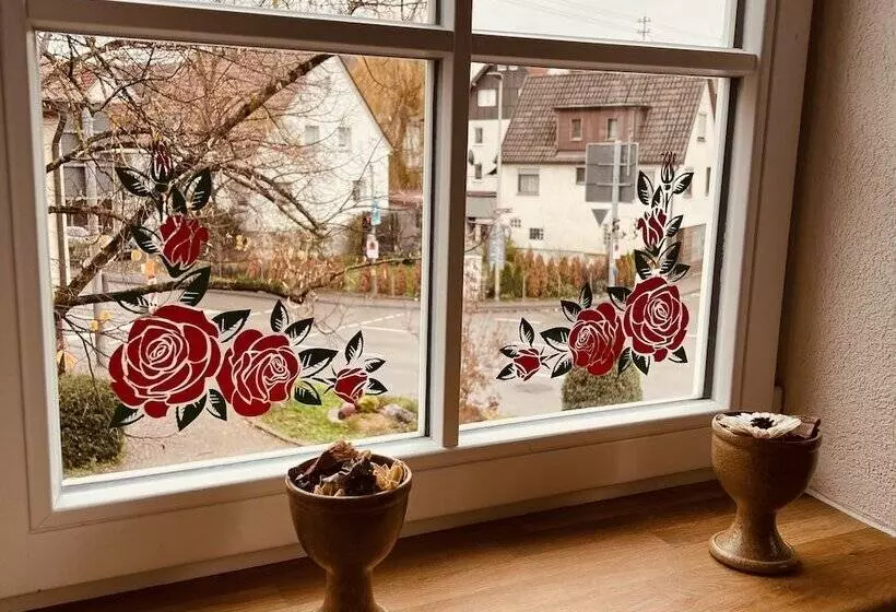 Majatalo Rose Boardinghouse 24h 7d Self Check In Automat Volldigitalisiert Vollautomatisch