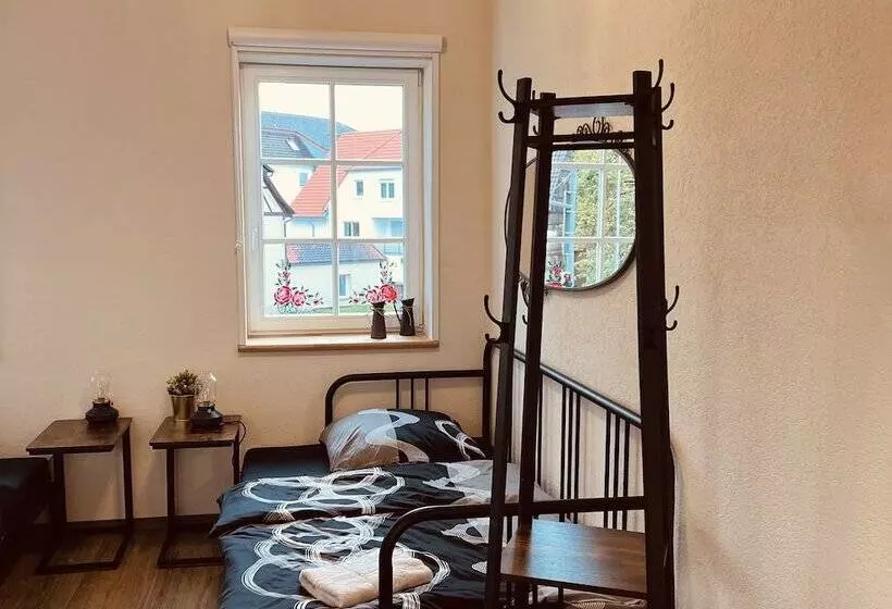 Majatalo Rose Boardinghouse 24h 7d Self Check In Automat Volldigitalisiert Vollautomatisch