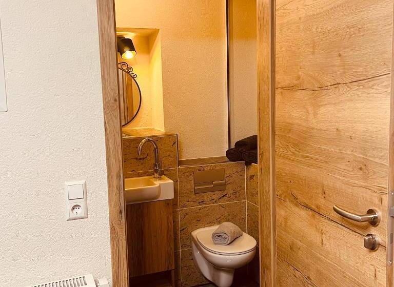 膳宿费 Rose Boardinghouse 24h 7d Self Check In Automat Volldigitalisiert Vollautomatisch