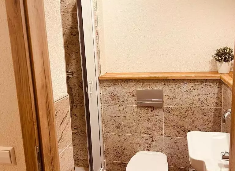 Majatalo Rose Boardinghouse 24h 7d Self Check In Automat Volldigitalisiert Vollautomatisch