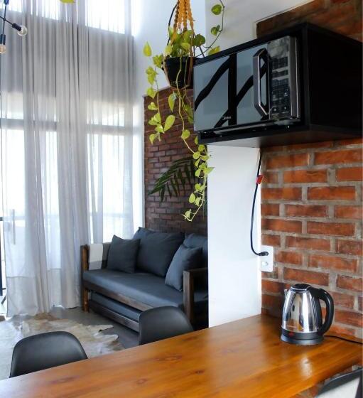 بنسيون The Guest House Hostel