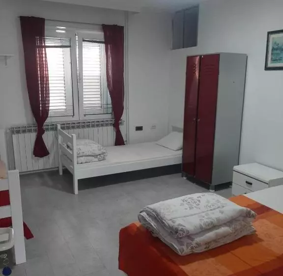 River Hostel Belgrade