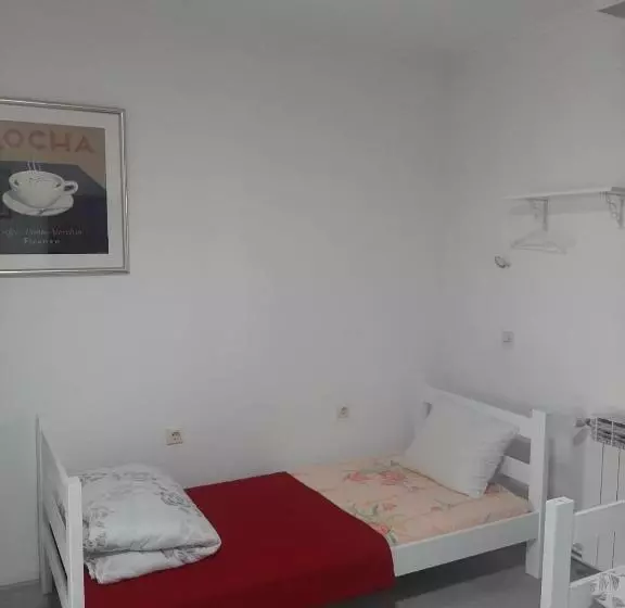 River Hostel Belgrade