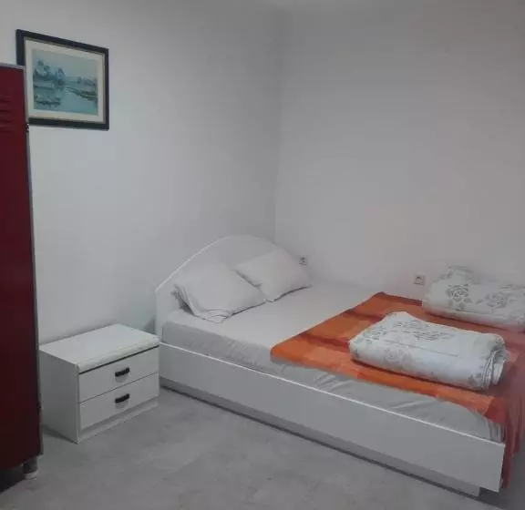 River Hostel Belgrade