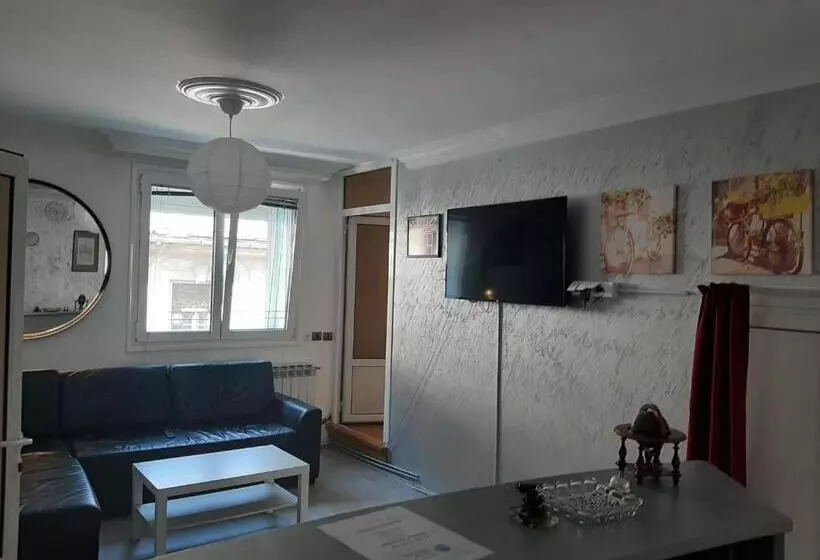 River Hostel Belgrade