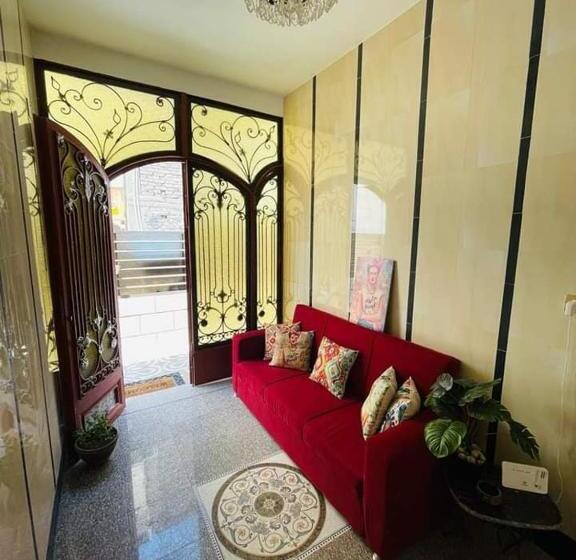 Villa Habibch Hostel