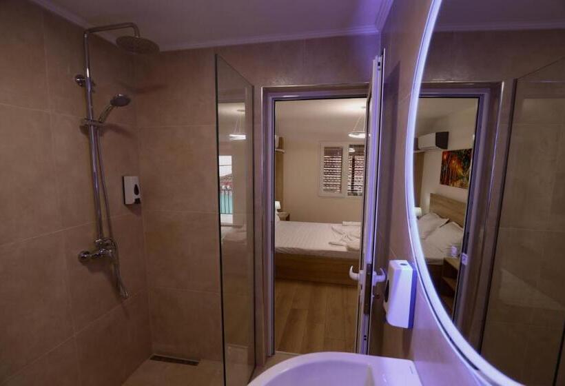 هاستل Old Town Inn