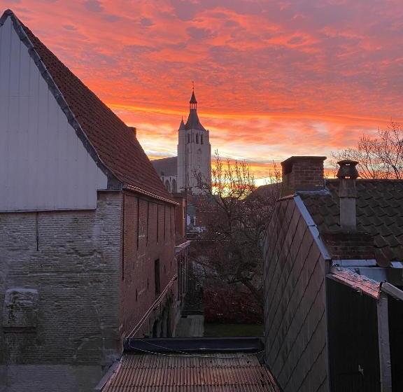 تختخواب و صبحانه Bed & Binnekyk