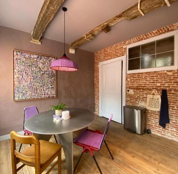 تختخواب و صبحانه Bed & Binnekyk