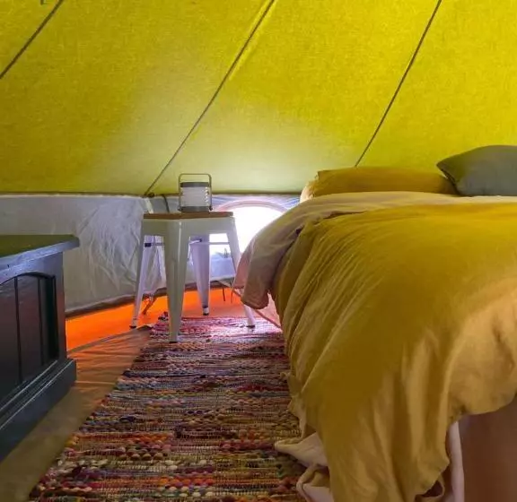 Aamiaismajoitus (B&B) Tocumwal Chocolate School